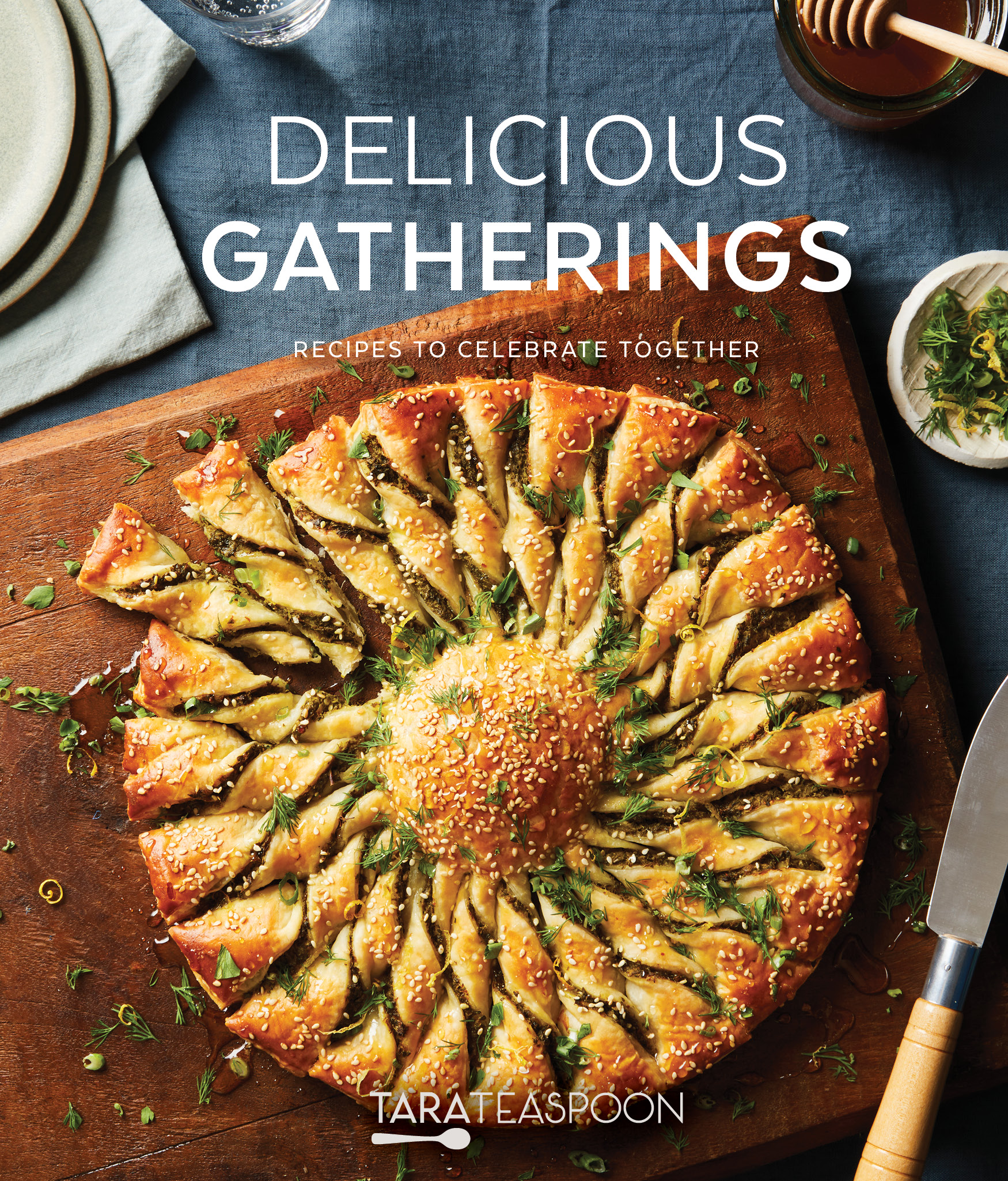 Delicious Gatherings - Tara Bench